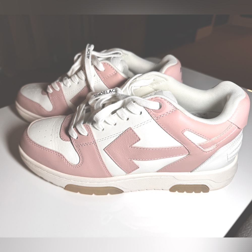 Off White Out Of Office Women’s Leather Sneakers Size 40